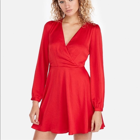 Express Satin Long Sleeve Surplice Fit and Flare Blouson mini Dress Red sz Small - Picture 1 of 8